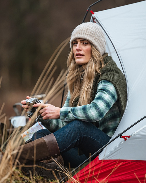 Hoggs Of Fife ladies Isla flannel check shirt in Green, 98% cotton.