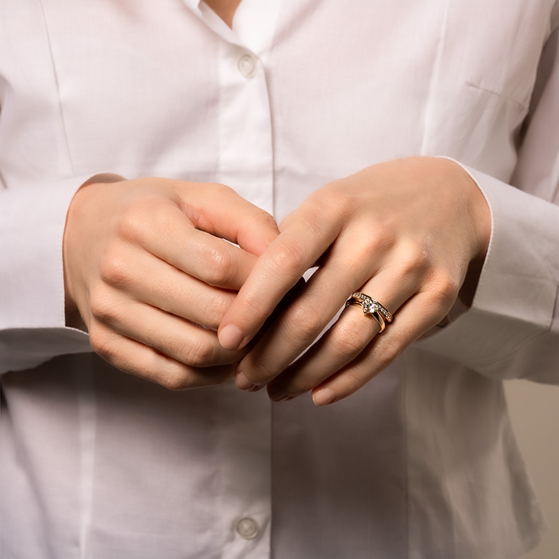 ASHES INTO CREMATION WEDDING RINGS