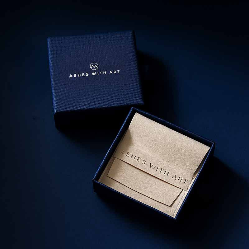 STORING YOUR JEWELLERY