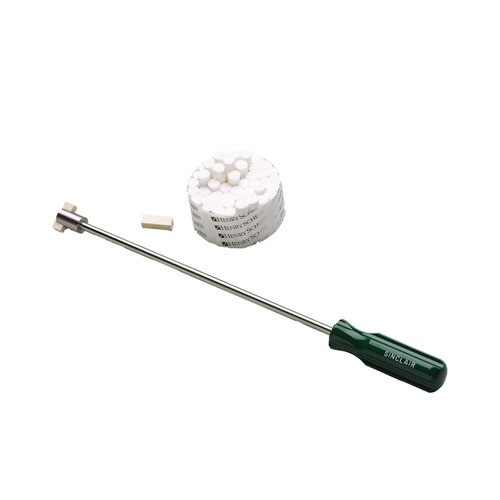 BOLT ACTION CLEANING TOOL