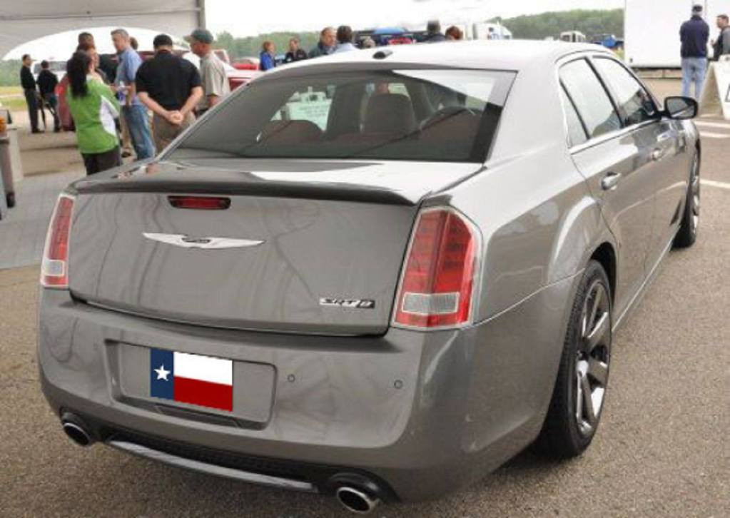 Chrysler 300 Srt8 20112017 Factory Flush No Light Rear Trunk Spoiler