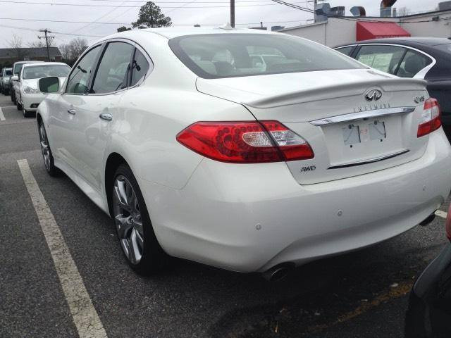 Infiniti Q70 2015-2017 Factory Flush No Light Rear Trunk Spoiler - 707 ...