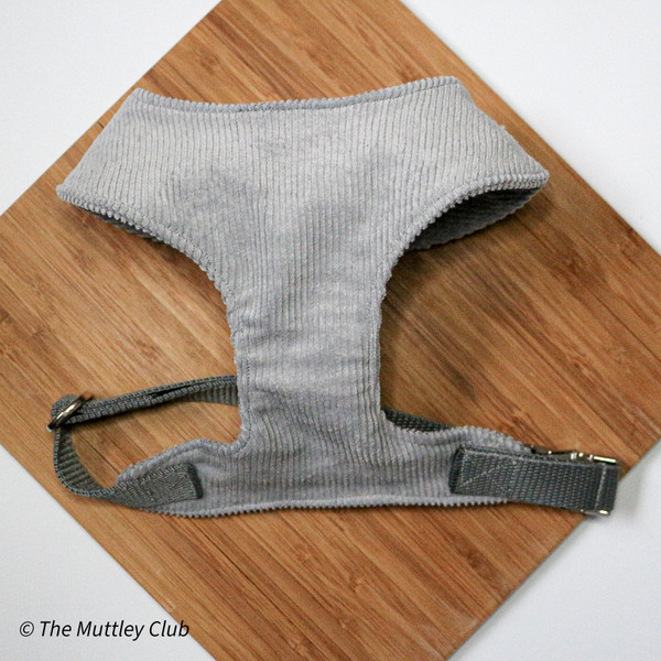 Grey Pawduroy Adjustable Harness