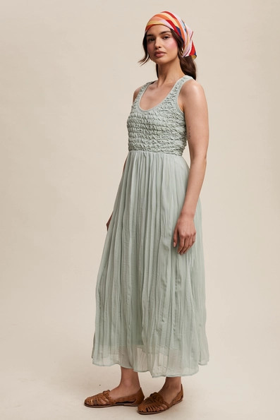 LISTICLE SMOCKED BODICE MAXI DRESS