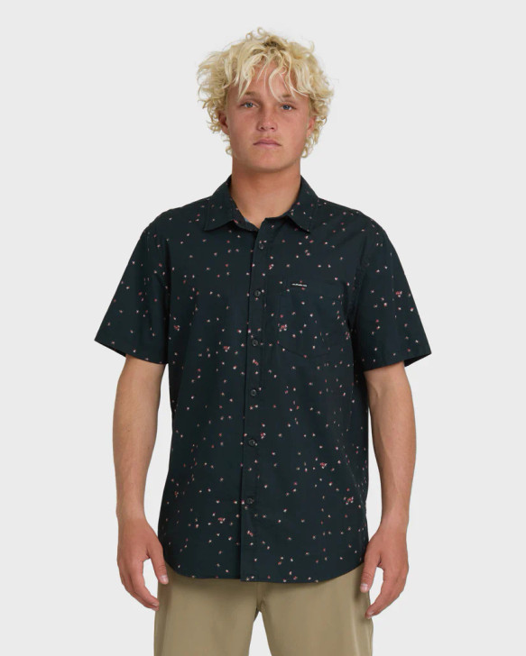 QUIKSILVER DITSY BLOSSOM CLASSIC SHORT SLEEVE SHIRT
