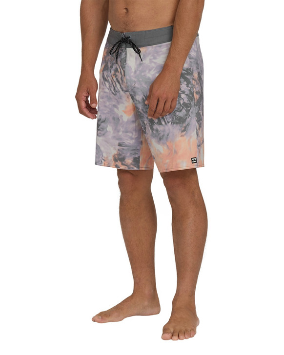 BILLABONG SUNDAYS PRO BOARDSHORT