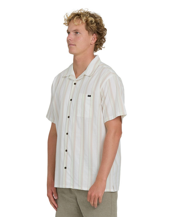 BILLABING VICTORIA VACAY SHORT SLEEVE WOVEN SHIRT