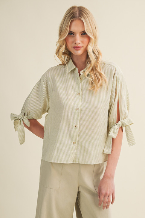 MUSTARD SEED BUTTON FRONT TOP
