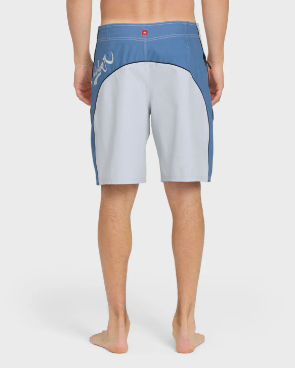 QUIKSILVER YOUNG GUNS NOMAD 21" BOARDSHORT