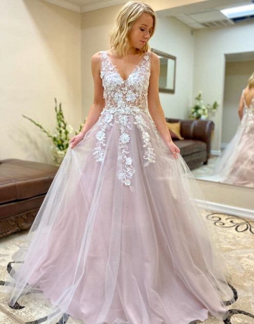 A -Line Floor Length Prom Evening Dress With Appliques A -Line Floor Length Prom Evening Dress With Appliques