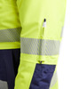 The Blaklader jacket model 4456 is essential for anyone working outdoors.