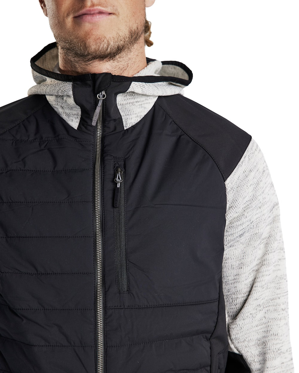 The Blaklader jacket model 5930 is essential for anyone working outdoors.