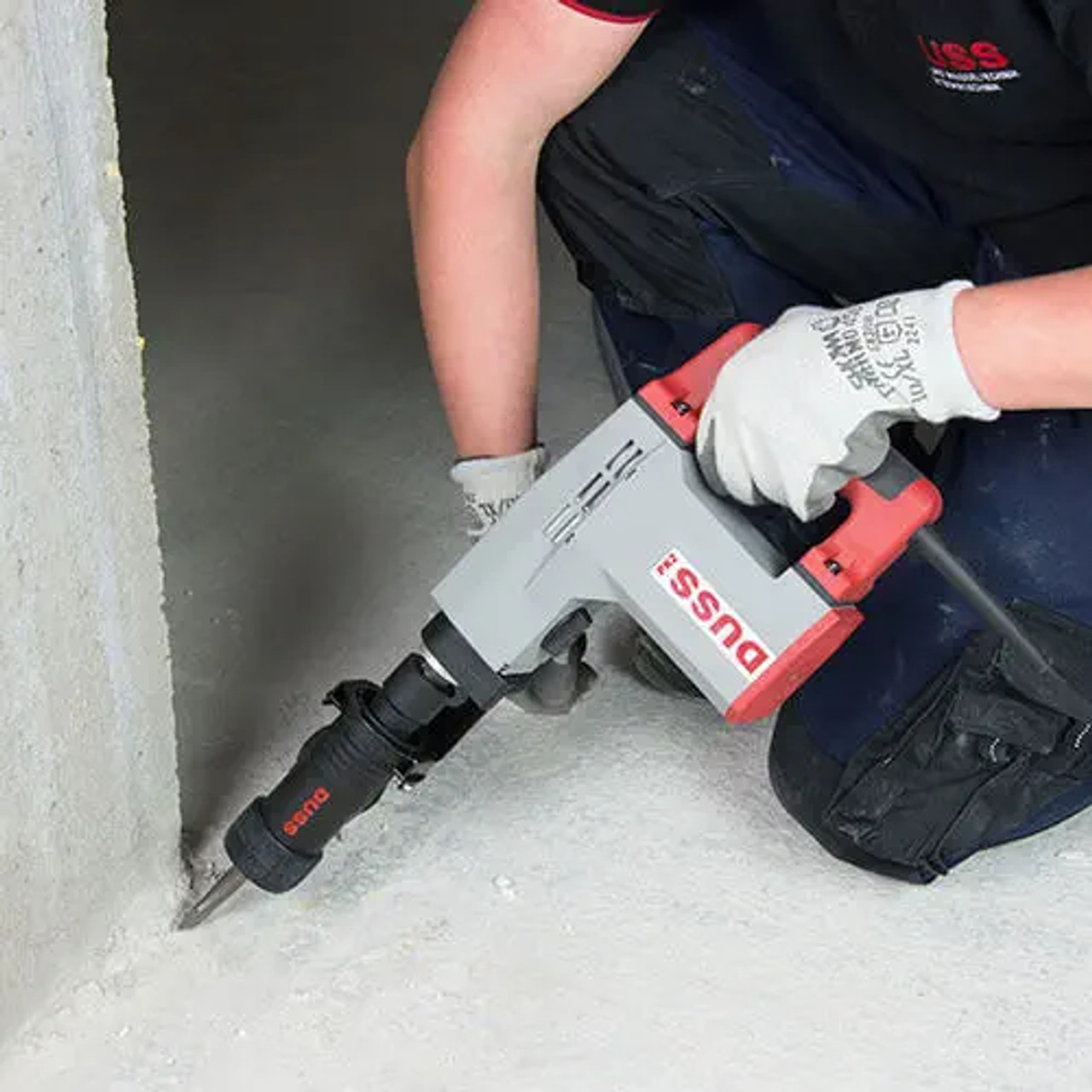 Craftsman Hardware supplies Demolition Breaker such as 710w for Demolition Breaker from DUSS for the Construction Industry in Australia and New Zealand