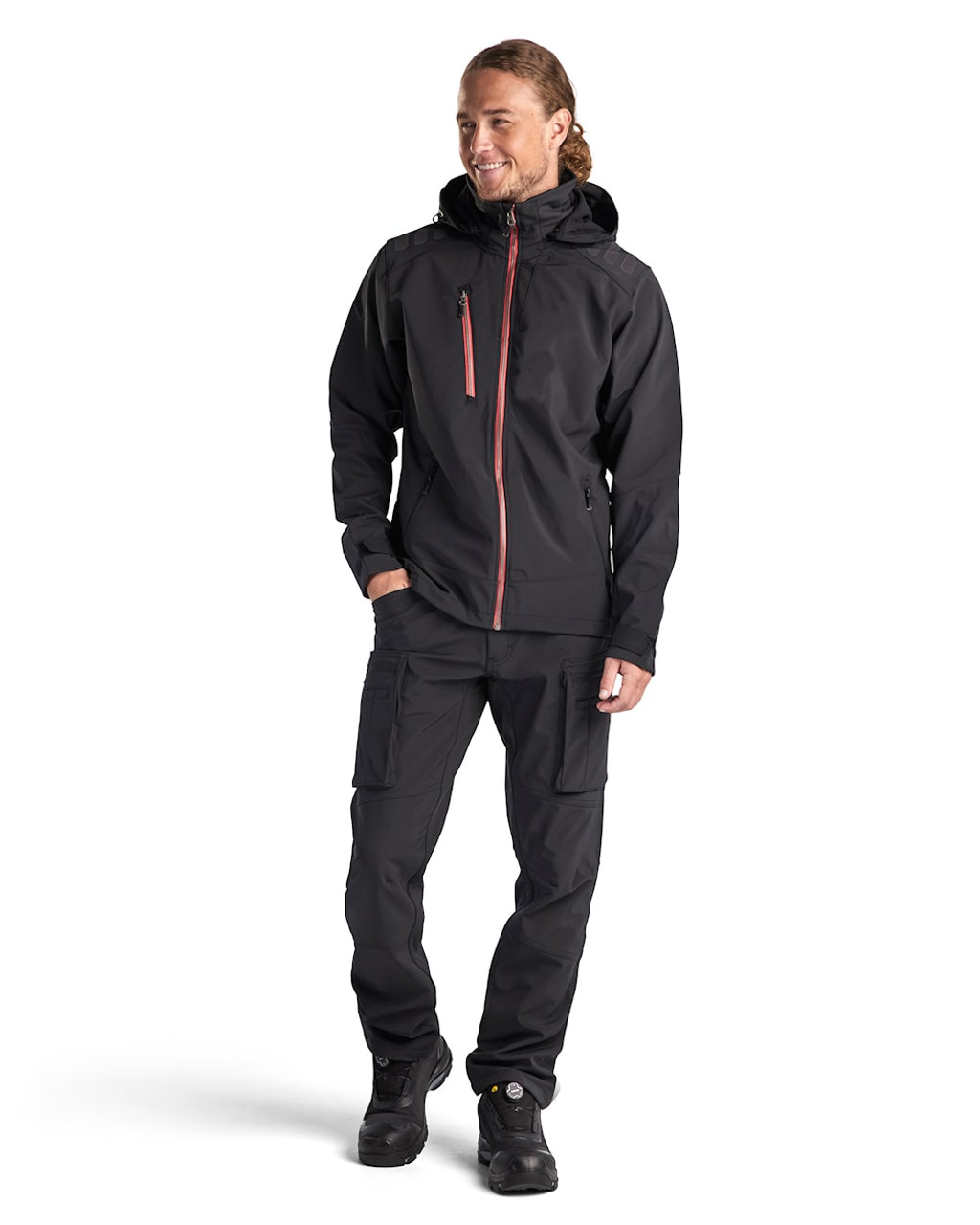 The Blaklader Workwear 4749 jacket is a reliable choice for any work environment.