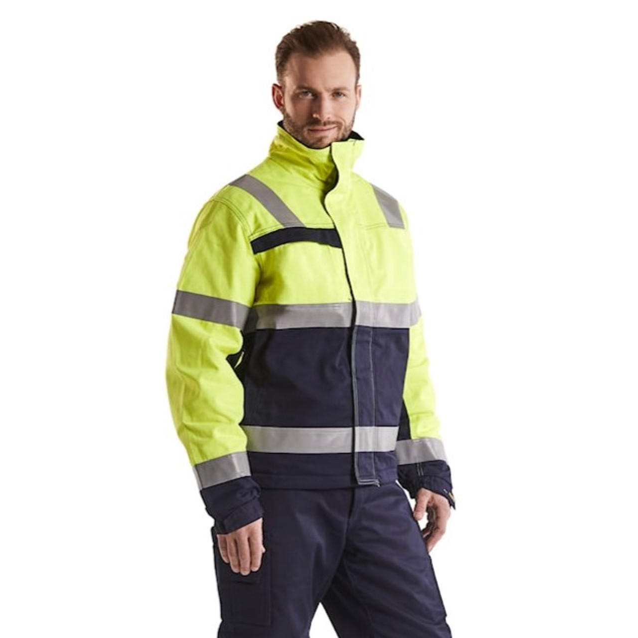 Stay organized on the job with the multiple pockets of Blaklader jackets.