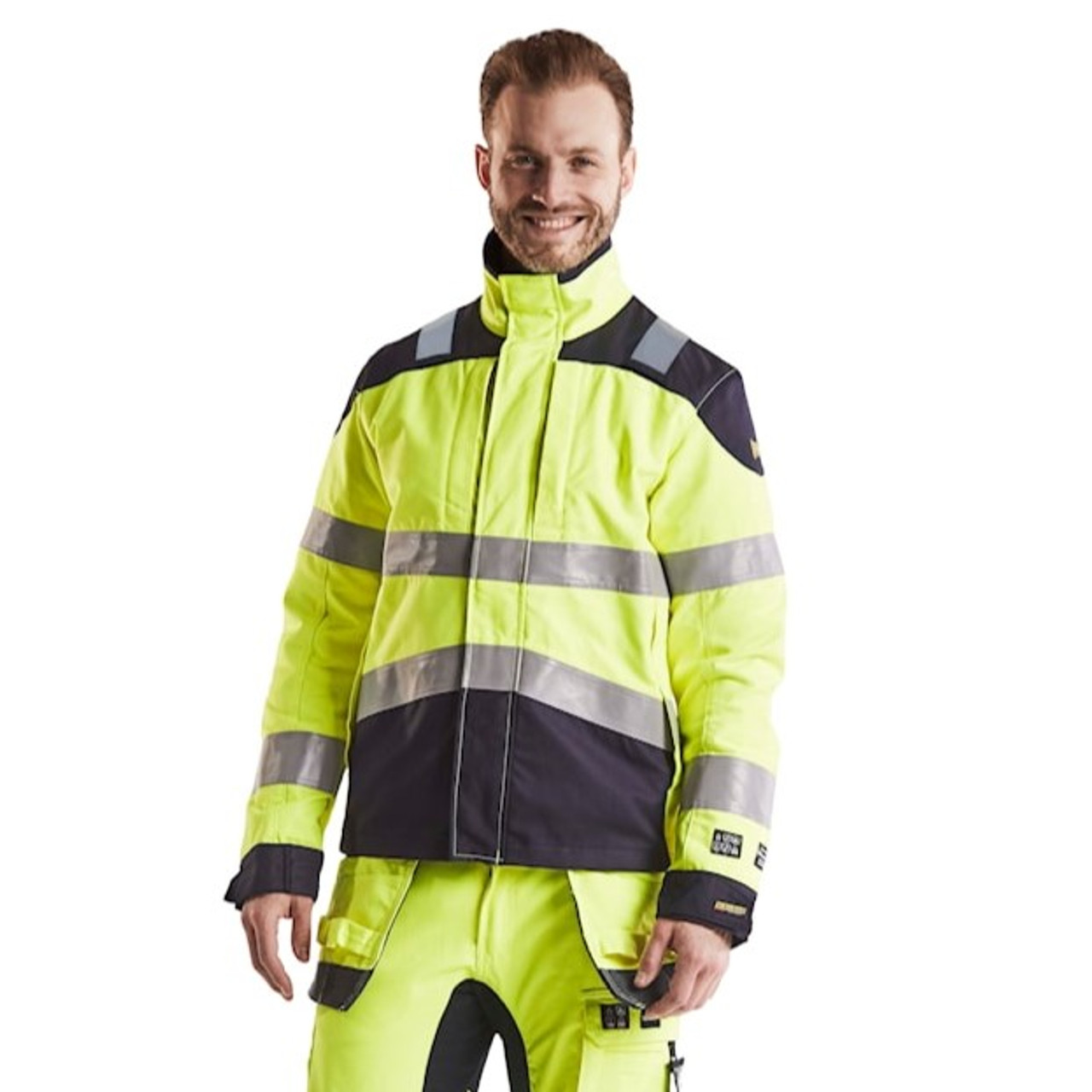 This High Vis Yellow Blaklader Workwear jacket is crafted from durable Inherent Modacrylic, perfect for outdoor work conditions Flame Resistant and Anti-Static.