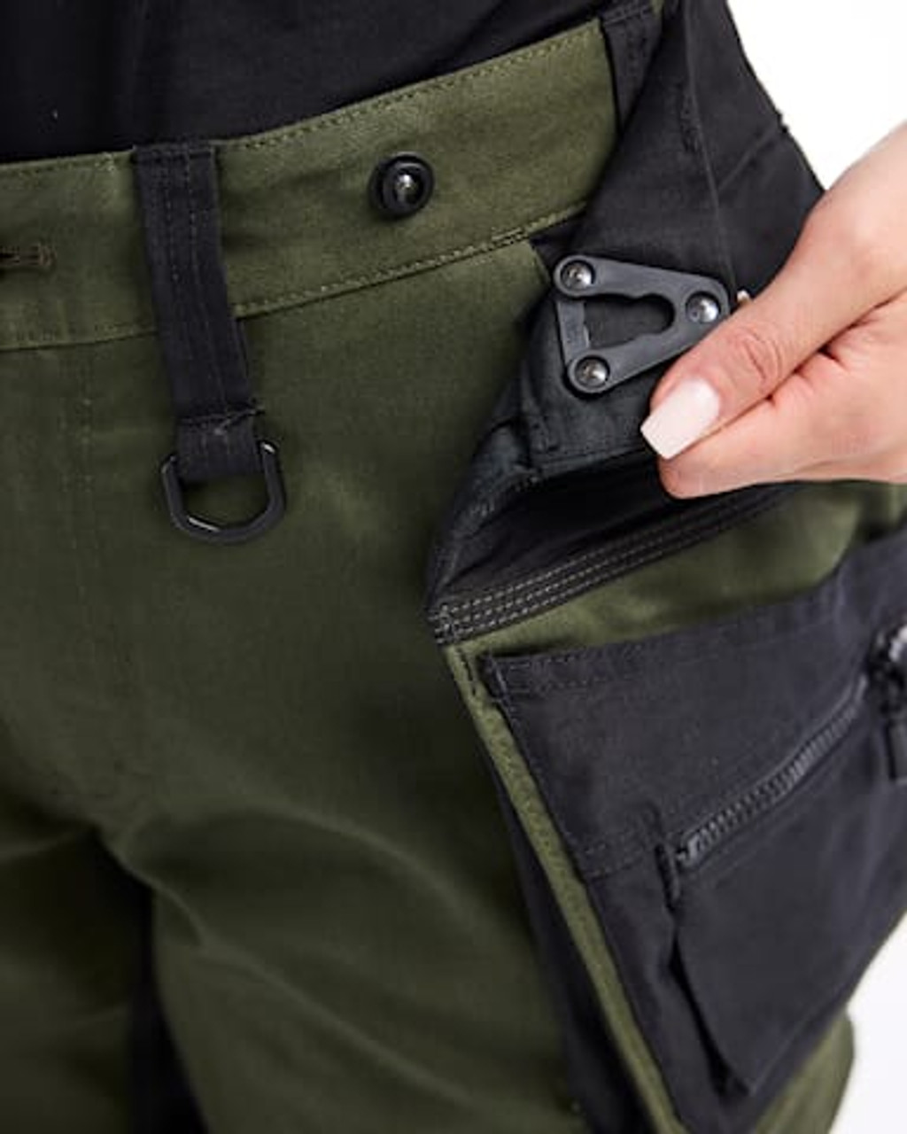 7175 Forest Green/Black Womens work Shorts with Detachable Holster Pockets and in 2-Way Stretch 7175 Forest Green/Black Womens work Shorts with Detachable Holster Pockets and in 2-Way Stretch