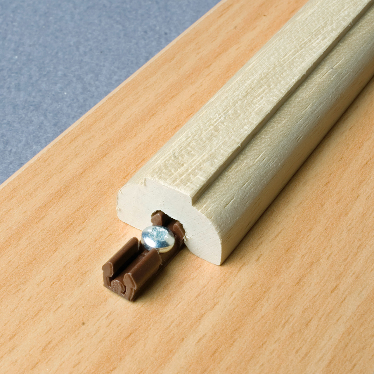 KNAPP Connections | K048 sKLICK Dovetail Screw-On Snap Connector