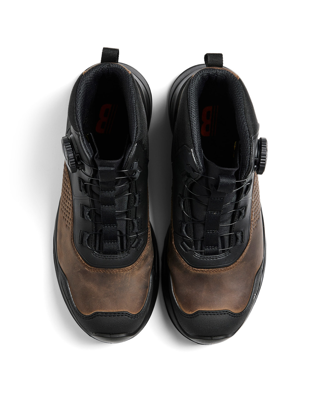 Premium boots of the highest quality and comfort. A durable and water repellent upper material in nubuck leather.