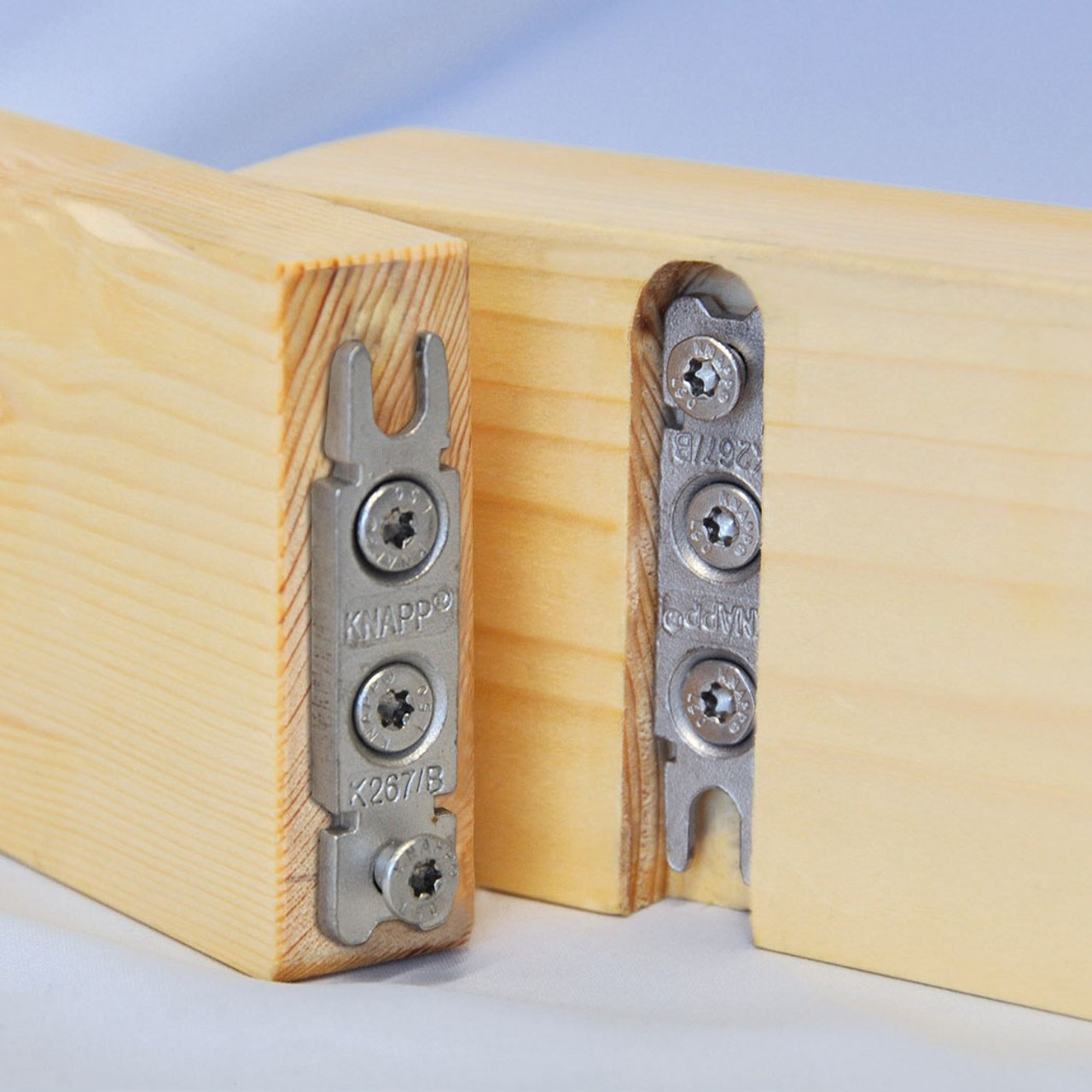 RICON 160/13 Stainless Steel Universal Wooden Connector are suitable for a range of woods, including oak, douglas fir, larch, and impregnated woods like Accoya. RICON 160/13 Stainless Steel Universal Wooden Connector are suitable for a range of woods, including oak, douglas fir, larch, and impregnated woods like Accoya.