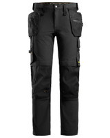 Crafted from high-quality Black 4-Way Stretch, these Snickers trousers offer durability and comfort.