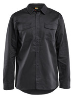 The BLAKLADER 3226 Black Long Sleeve Welding Shirt is a functional and flame-retardant shirt designed for men working in exposed environments.