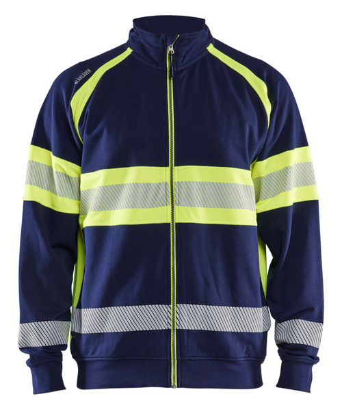 Experience the warmth of the Blaklader pullover designed for active professionals.