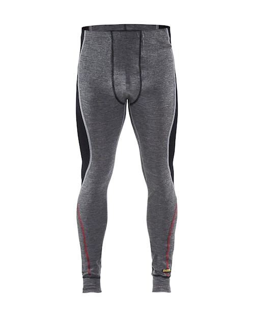 Buy online in Australia and New Zealand a BLAKLADER XWARM Underwear for Carpenters that perform exceptionally for Woodworking