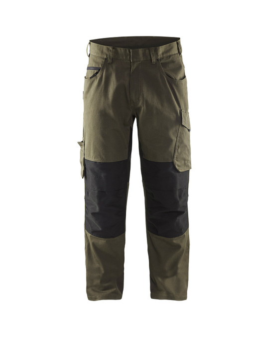 Buy online in Australia and New Zealand BLAKLADER Trousers for Electricians that are comfortable and durable.