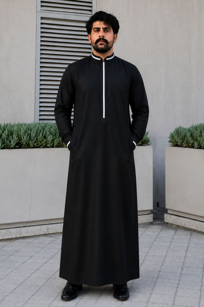 Stylish Black Kuwaiti Thobe – Elegant and Comfortable for Men