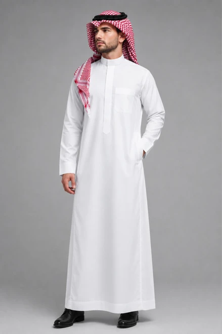 Iconic Traditional White Saudi Thobe – Style for Every Occasion
