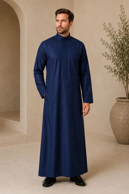 Custom Tailored Qatari Thobe – Designed for Elegance and Comfort