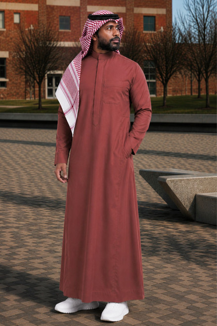 Standard Men’s Brown Saudi Thobe – Classic Craftsmanship with Modern Style