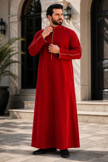 Reddish Winter Saudi Thobe – Warm, Stylish & Comfortable
