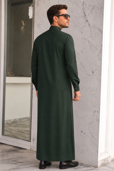 Sophisticated Dark Green Saudi Thobe for Formal Occasions