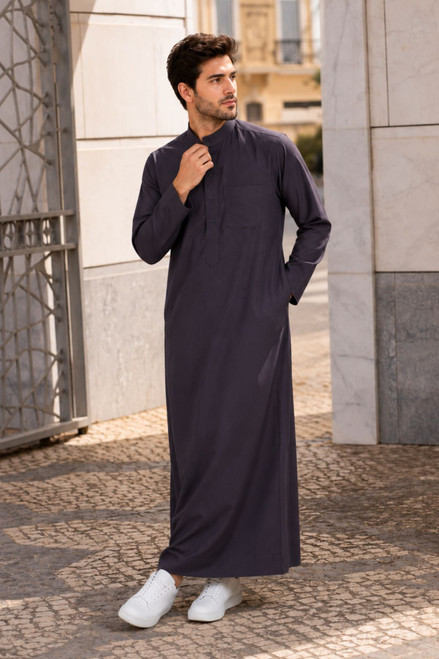 Custom Charcoal Gray Saudi Thobe – Elegant & Comfortable Fit