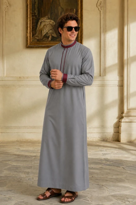 Grey Monarch Saudi Thobe – Royal Grey Charm
