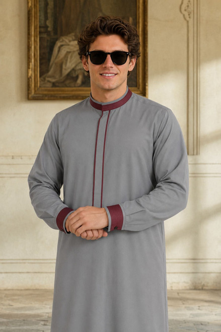 Grey Monarch Saudi Thobe – Royal Grey Charm
