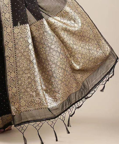 Hakoba Woven silk blend floral Black saree Hakoba Woven silk blend floral Black saree