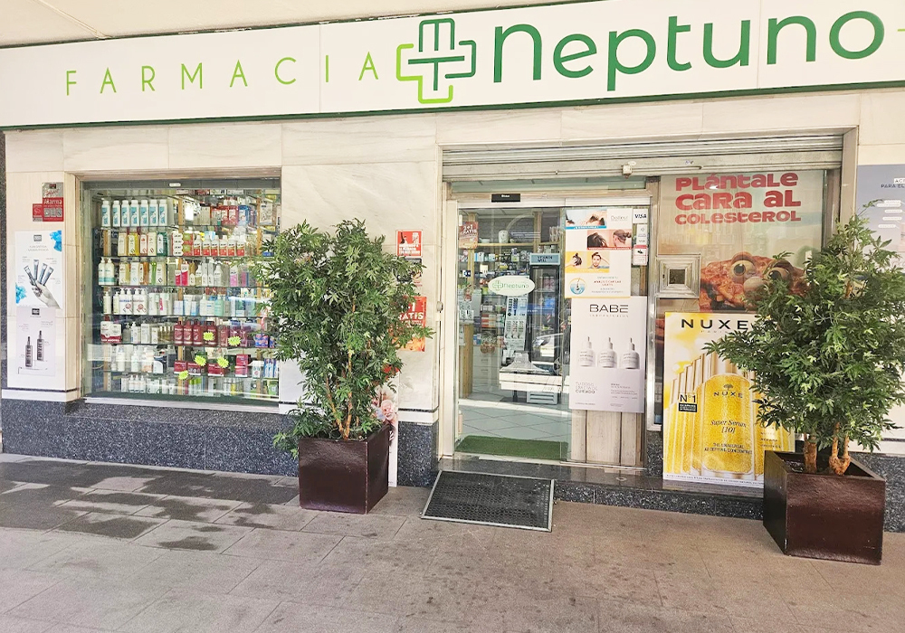 exterior farmacia neptuno