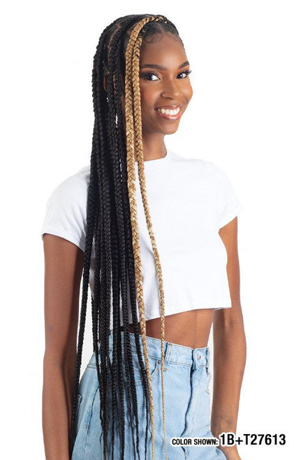 Model Model Glance FORMATION Natural Touch Pre-Stretched Braid 4X