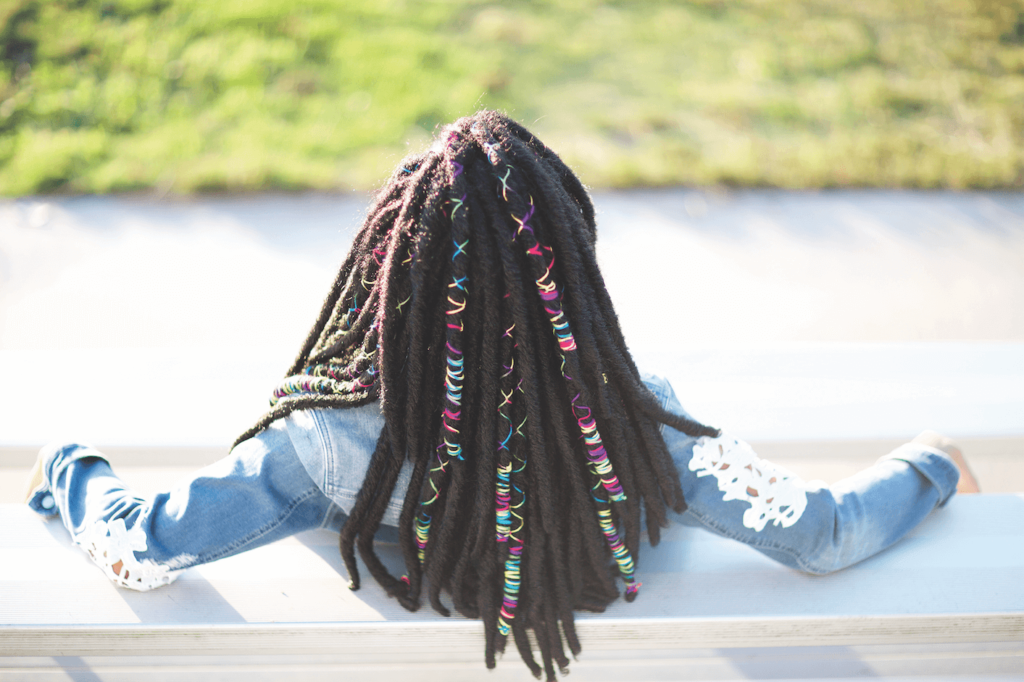 bae-locs-model-back.png