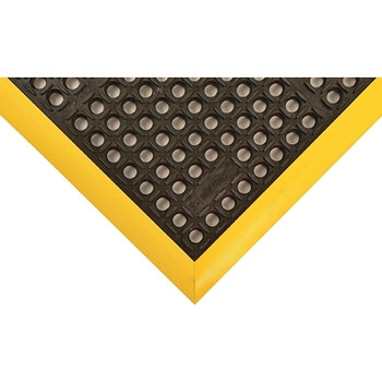 NoTrax Safety Stance Drainage Anti-Fatigue Mat, 3 Sided, 26 in W x 40 in L x 7/8 in, Rubber, Black/Yellow (1 EA / EA)