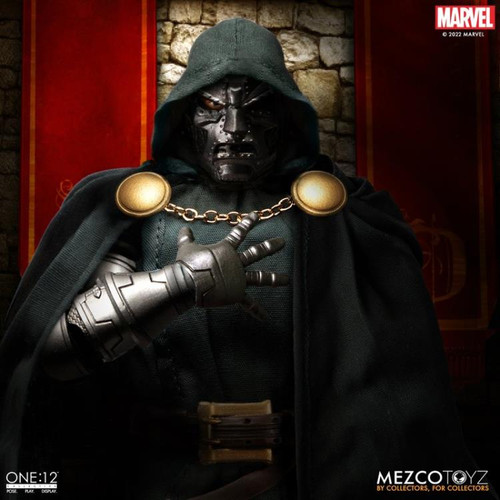 Marvel One:12 Collective Doctor Doom (FREE SHIPPING)