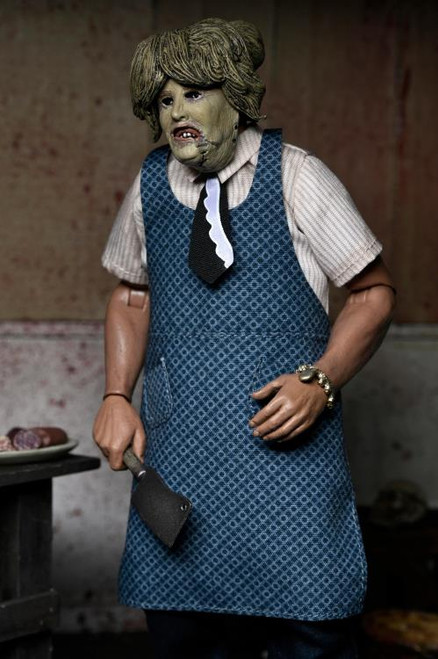 The Texas Chainsaw Massacre Leatherface with Old Lady Mask Clothed Action Figure