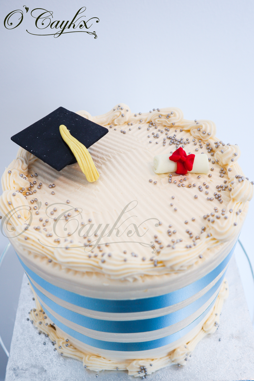 G-19 ROSE SWIRL GRAD CAKE — Amphora Bakery