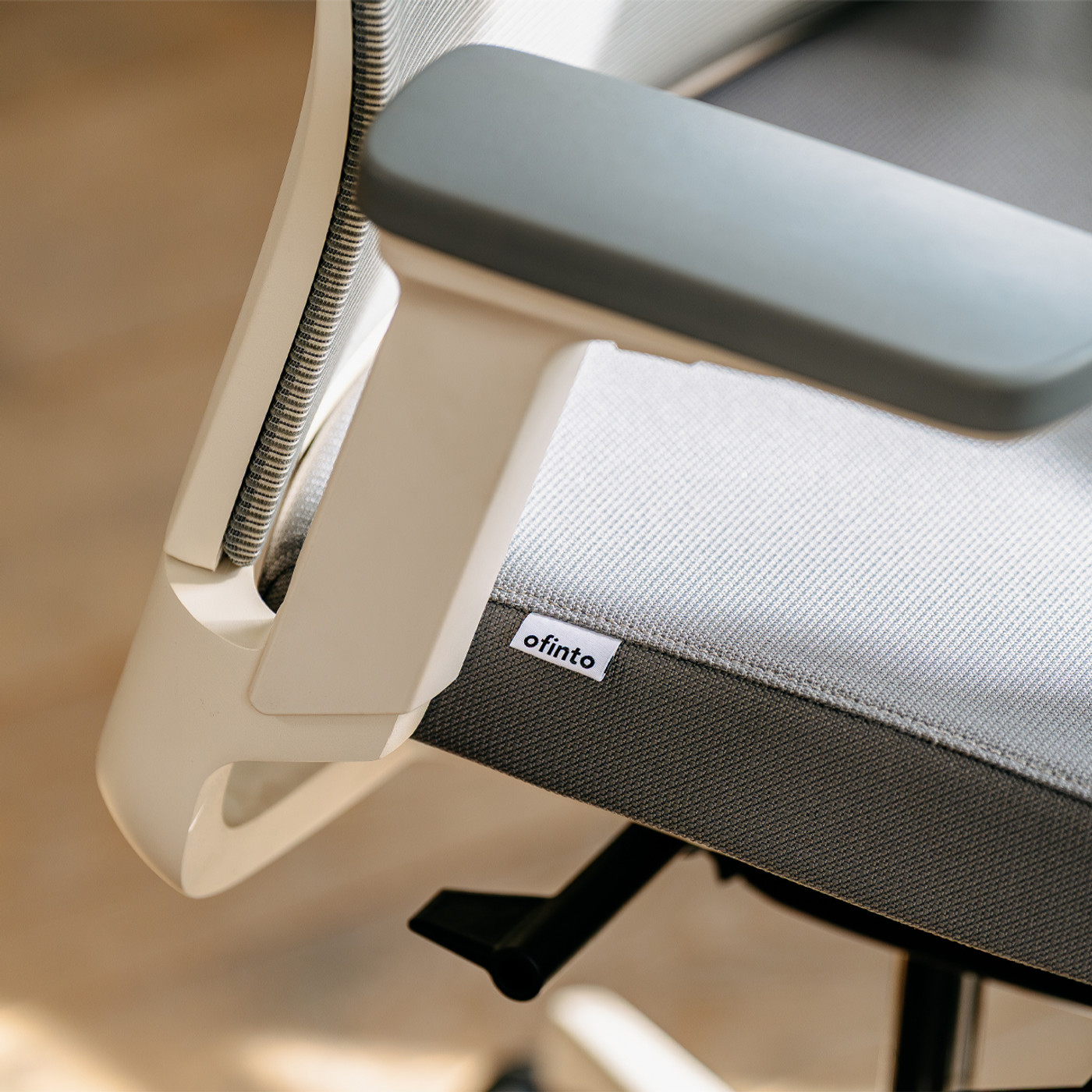 Chaise de bureau ergonomique Active