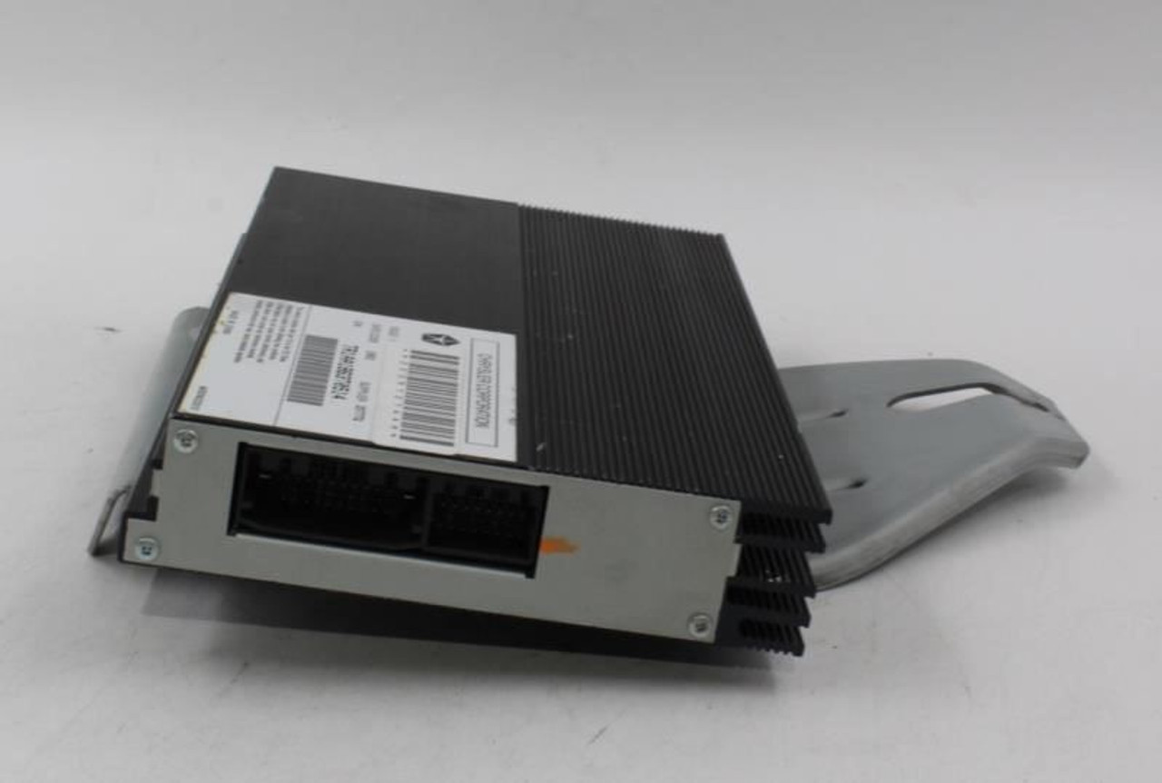 Audio Equipment Radio Amplifier Fits 2011-2016 DODGE DURANGO OEM #17213 P5091214AH high resolution2