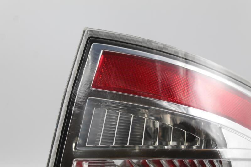 Right Passenger Tail Light Silver Shaded Fits 2007-2010 FORD EDGE OEM #20290 high resolution2
