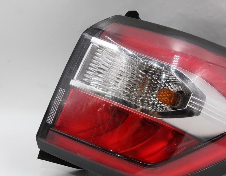 Right Passenger Tail Light Quarter Panel Mounted 2017-2018 FORD ESCAPE #20024 high resolution2